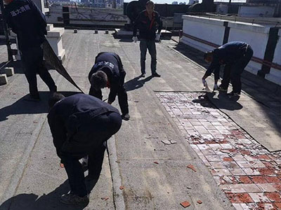 北京順義防水堵漏公司:處理防水卷材老化的方法